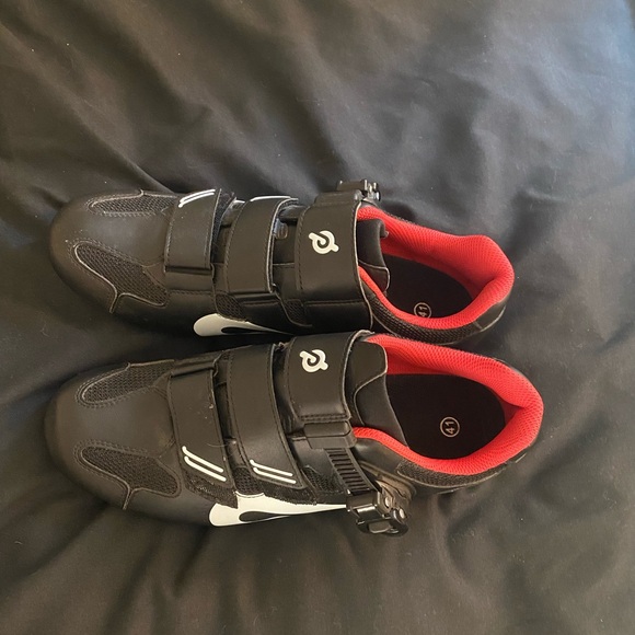 Peloton Cycling Shoes - Picture 2 of 4